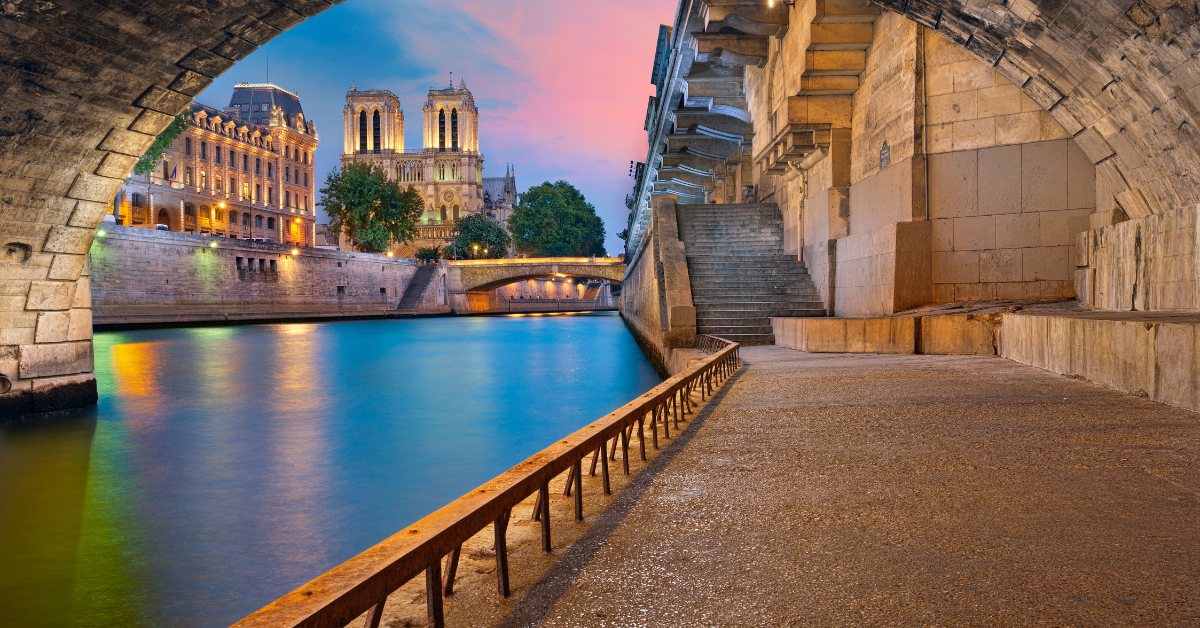 Streets of Paris Independent Paris City Stay